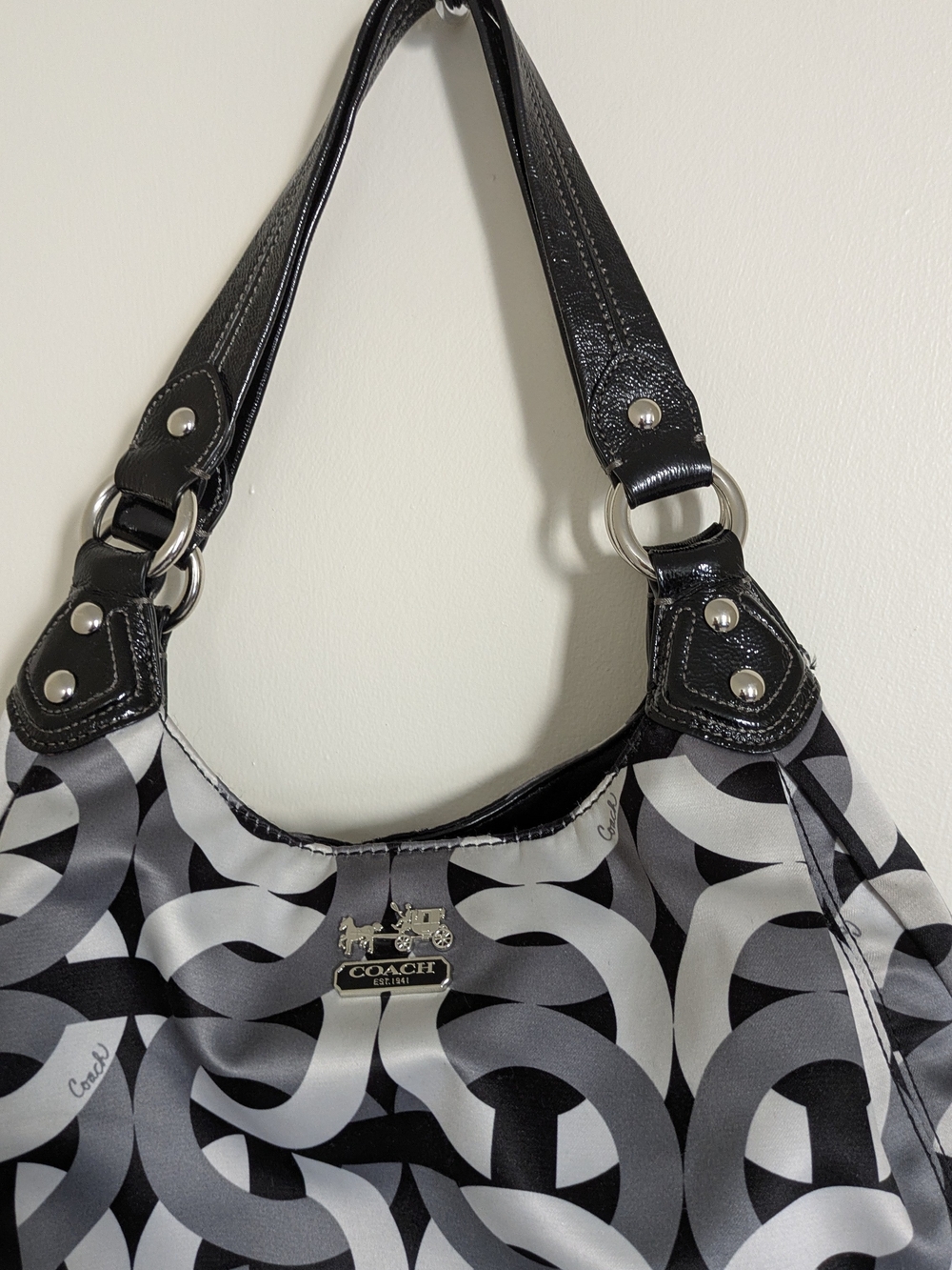 Coach Bag - Picture 2 of 16